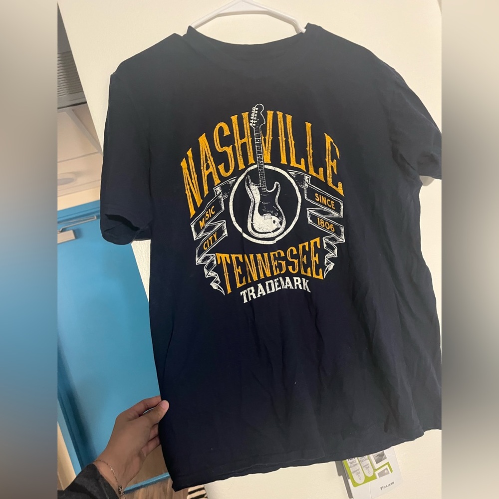 Nashville TN graphic Tshirts